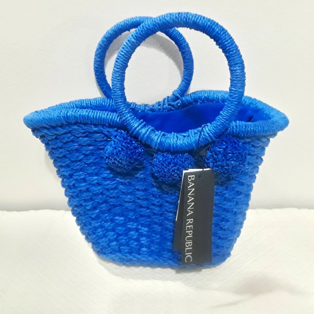 Banana Republic Pom Pom Straw Bucket Bag